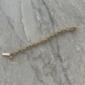 Kendra Scott bracelet
